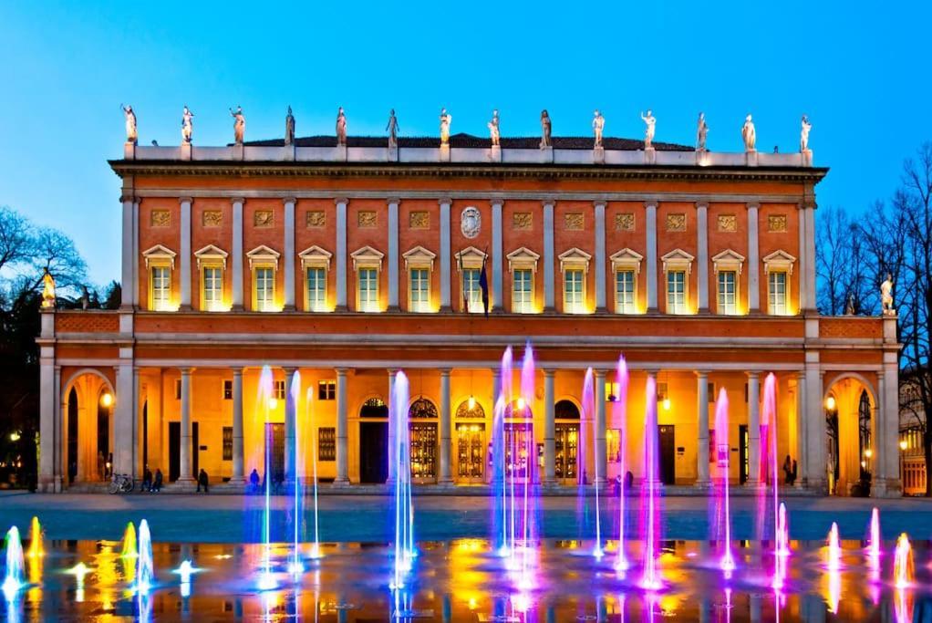 Jacuzzi Apartment In Italian Villa, Wi-Fi & Garden Sassuolo - Maranello Casalgrande エクステリア 写真