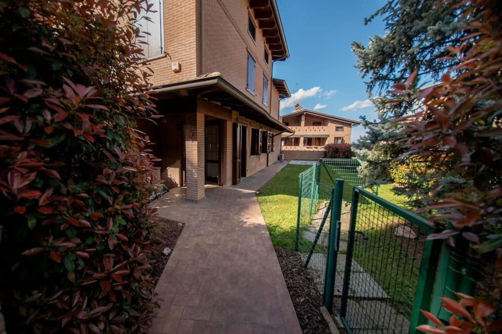 Jacuzzi Apartment In Italian Villa, Wi-Fi & Garden Sassuolo - Maranello Casalgrande エクステリア 写真