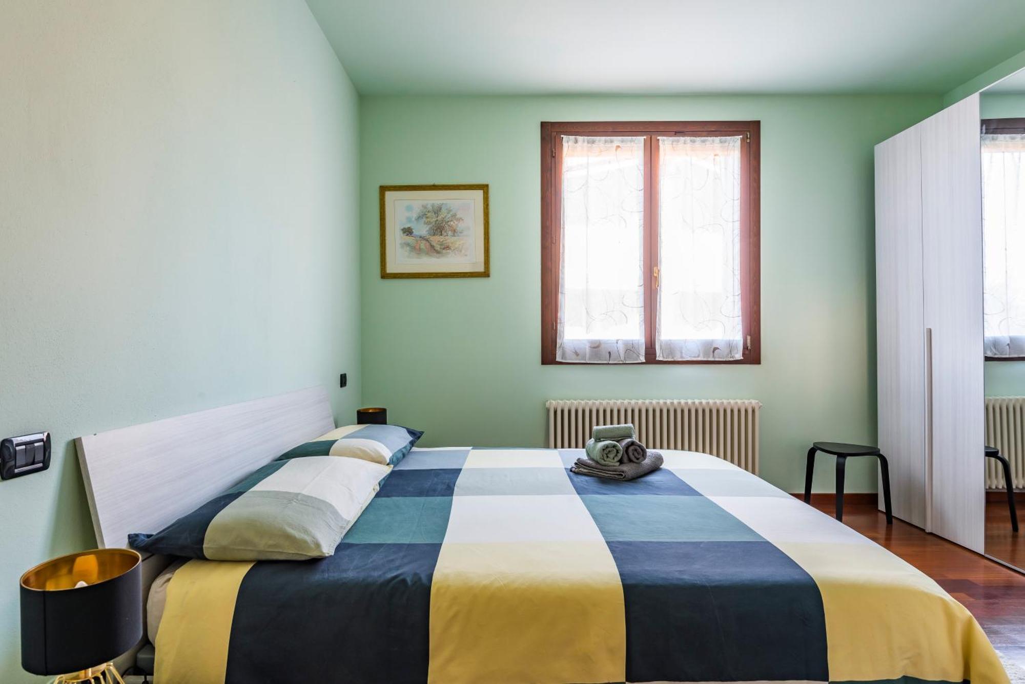 Jacuzzi Apartment In Italian Villa, Wi-Fi & Garden Sassuolo - Maranello Casalgrande エクステリア 写真